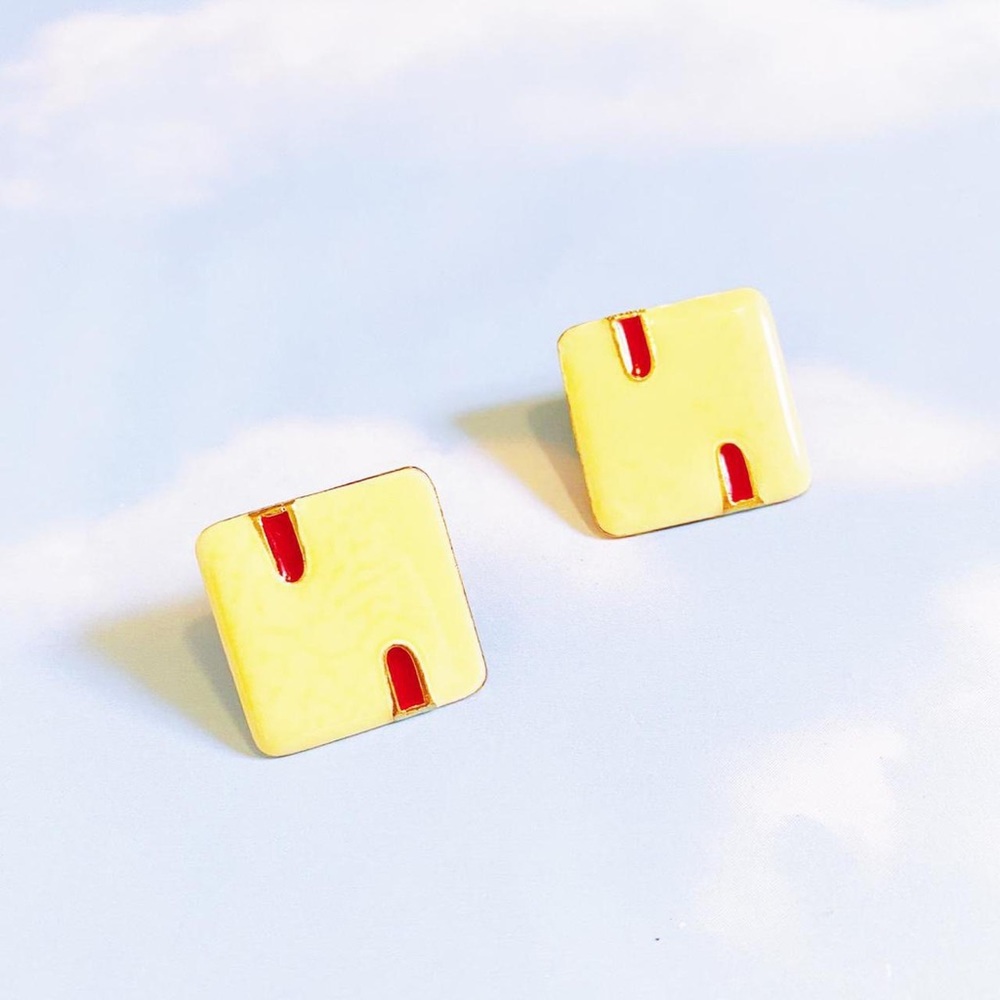 Vintage 80’s Beige, Red & Gold Toned Square Abstract Clip On Earrings